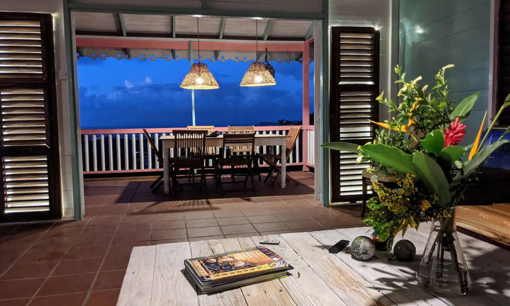 Unique-Caribbean-52058549-04